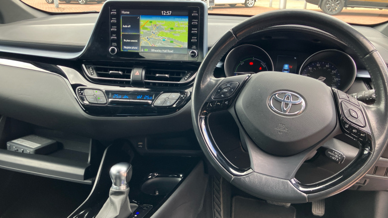 Toyota C-HR 1.8 Hybrid Design 5dr CVT Hybrid Hatchback